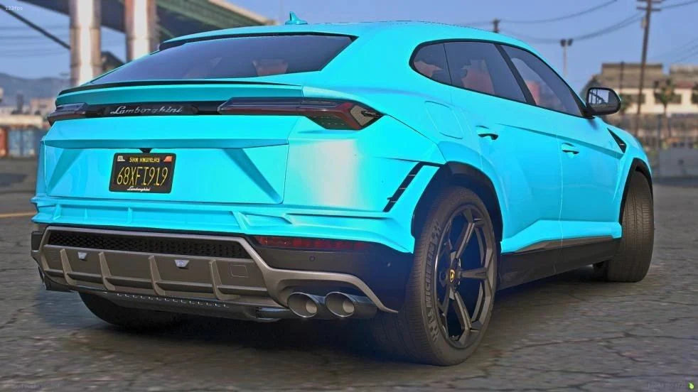 2023 Lamborghini Urus S | Bleed
