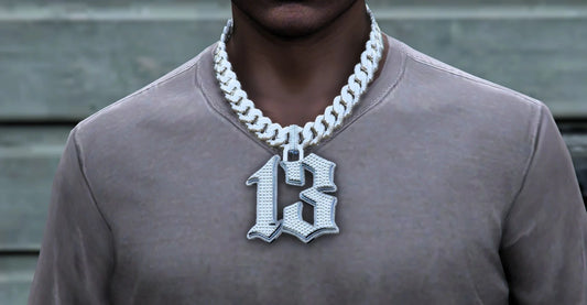 13 (Chain)