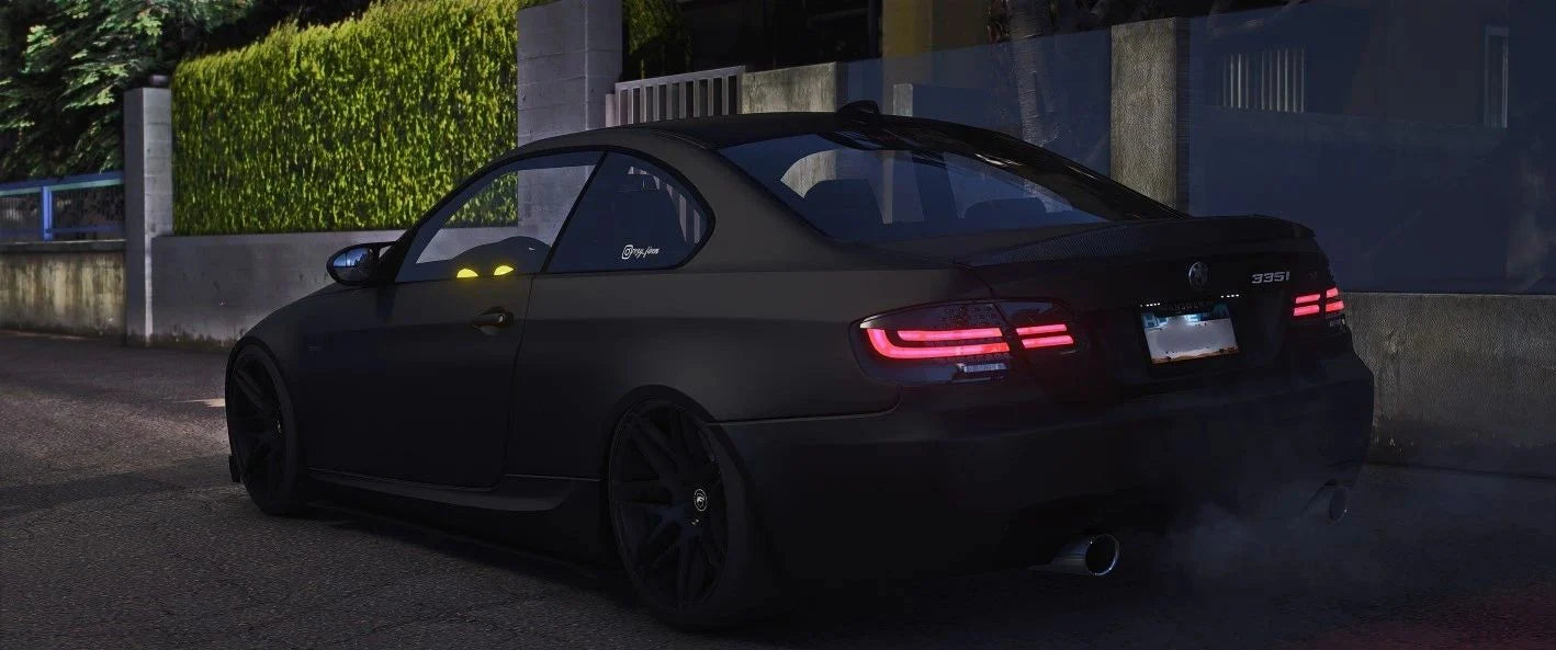 BMW 335 E92 | Pluto Customs