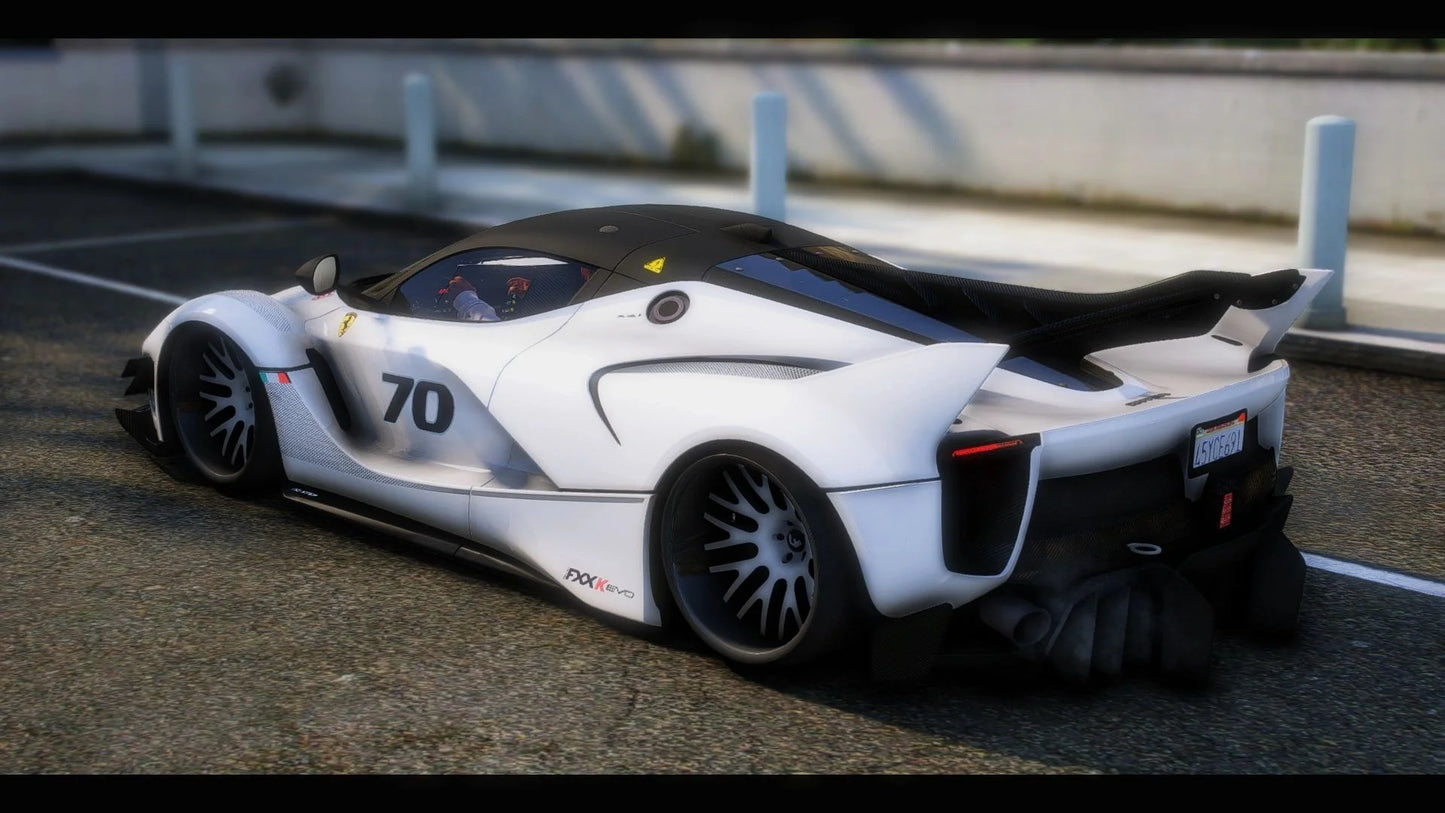Customs Ferrari FXX-K | Tora