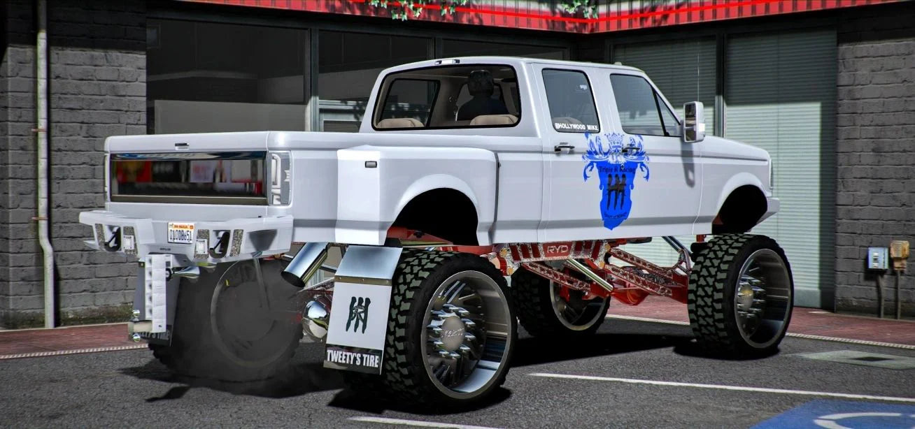 (Debadged) Ford F350 Lifted Cloud9 | Pers