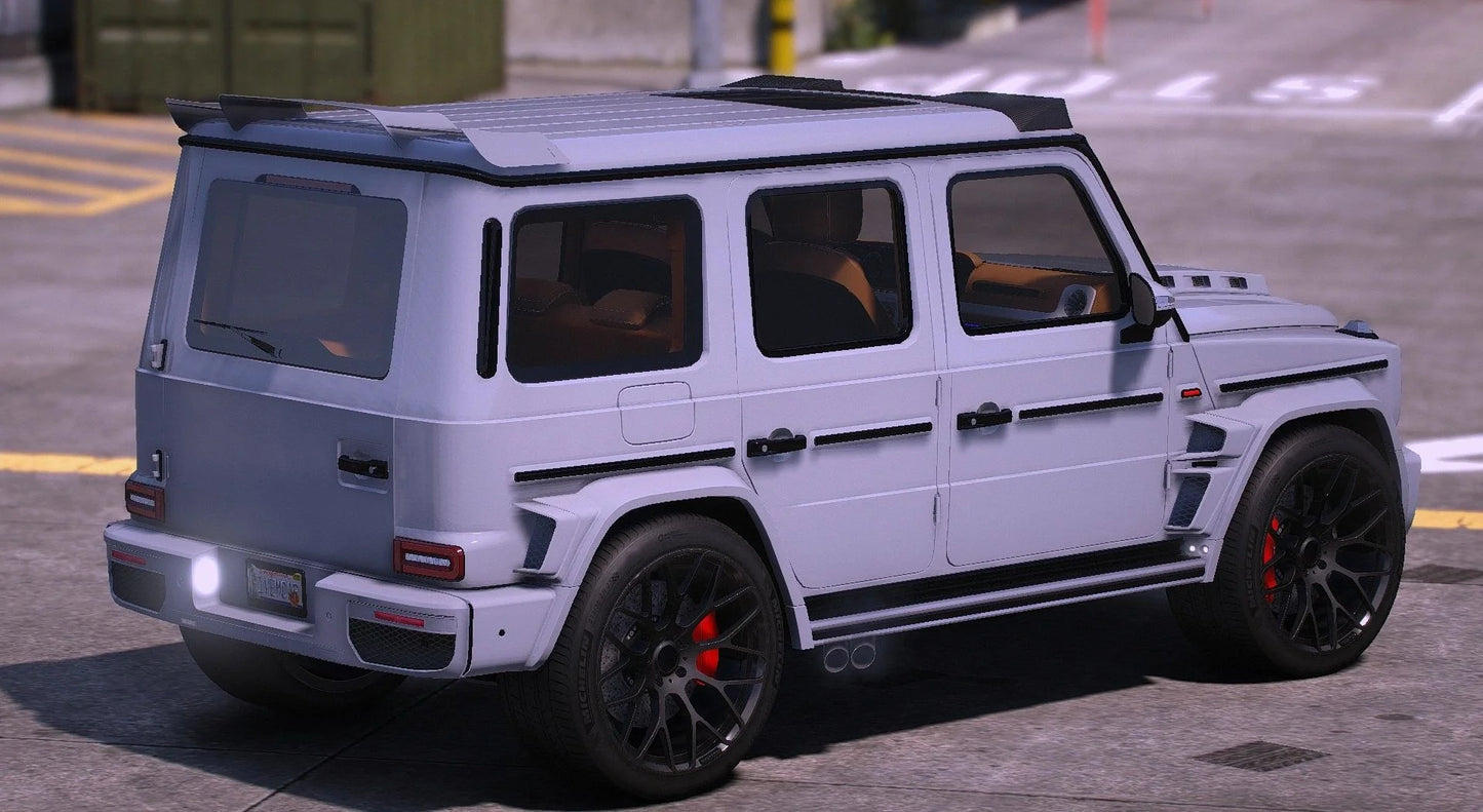 (Debadged) Mercedes-Benz G63 LUMMA 770 | LensY