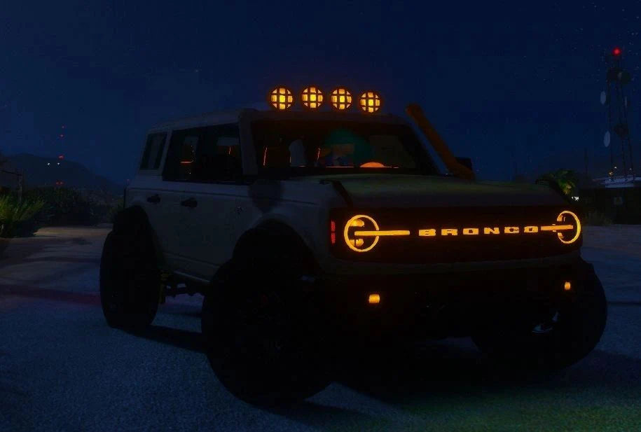 Ford Bronco 2021 (6 Seater) | V V Shop