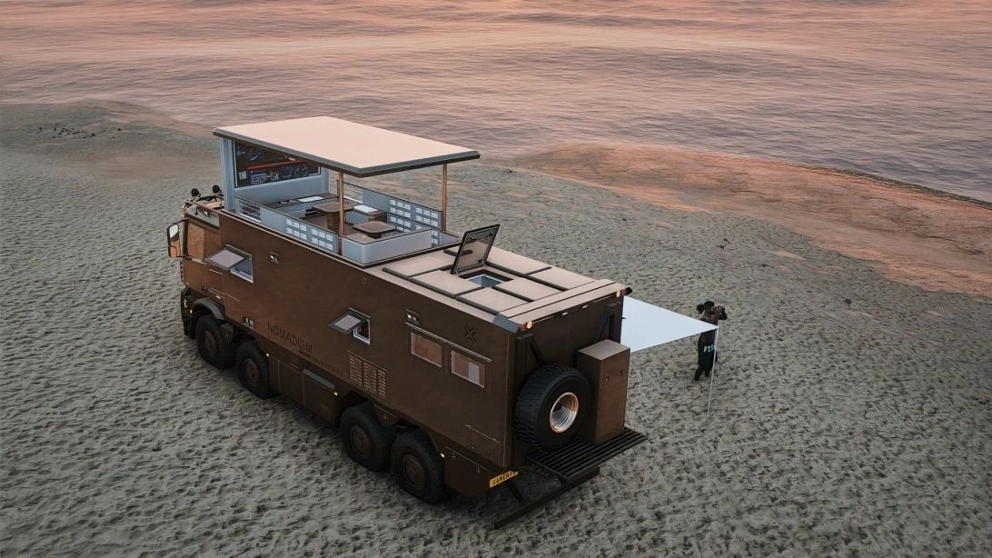 Mercedes-Benz Arocs Nomadism Navigator F II 8x8 | Topcar Design