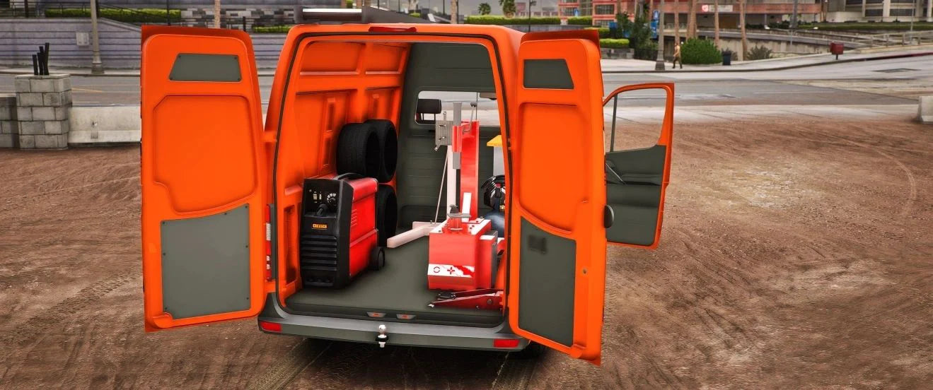 Mercedes Van Mechanic | Razer