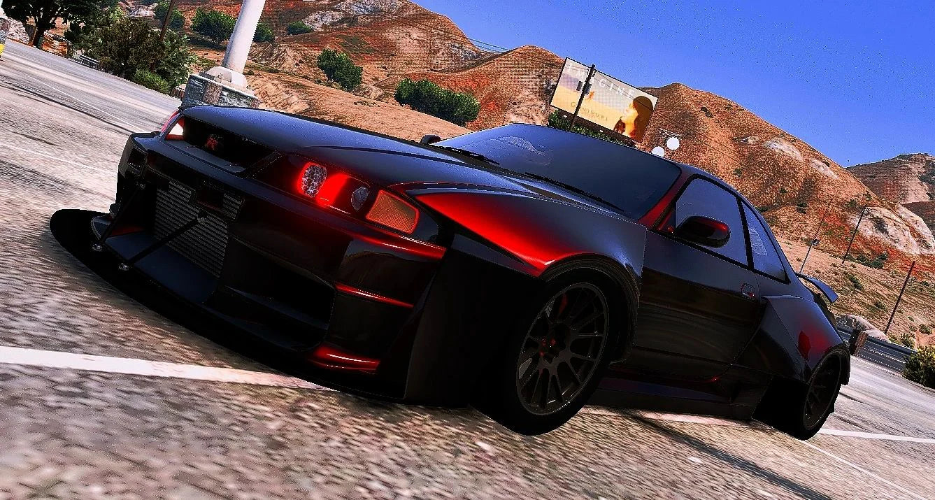 Nissan Skyline R33 WB | South Coast Custom