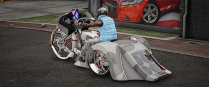 2024 TRIKE | GG