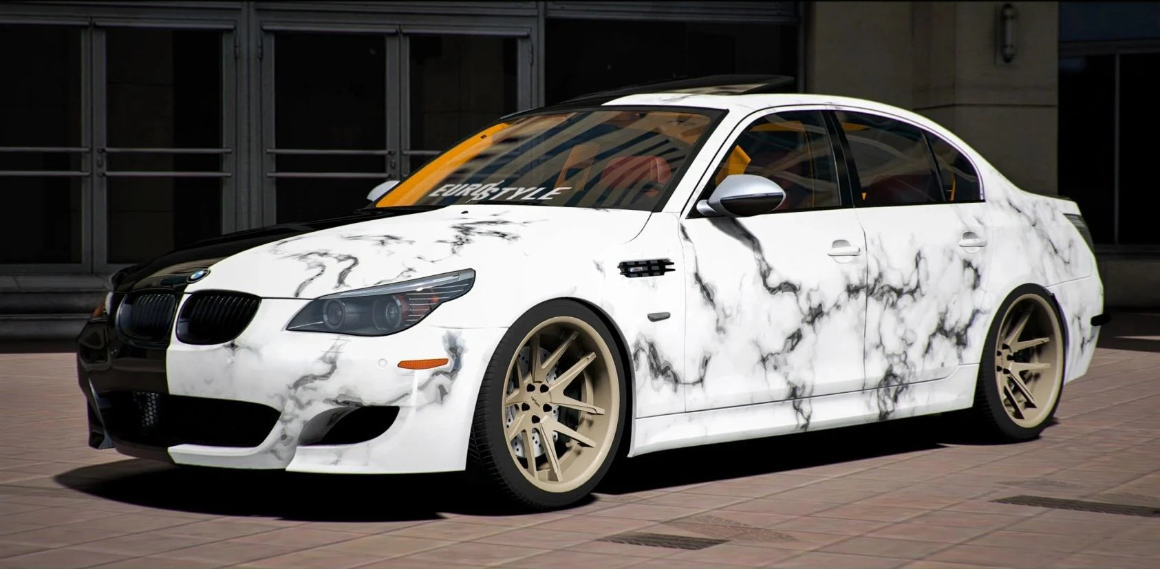 Selected Variant Image