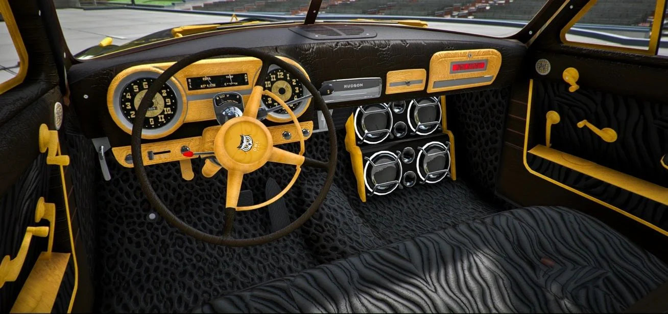 (Debadged) Hudson Hornet Lowrider 1952 | Owl Frost
