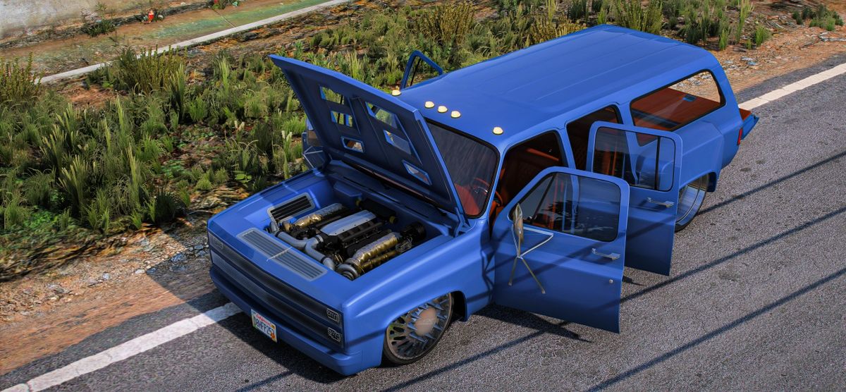 (Debadged) Bagged Chevrolet Suburban Dually on JTX Forged wheels | Castillo Mods