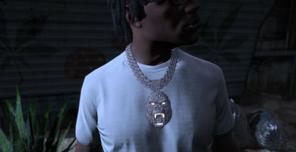 King Kong with matching Earrings