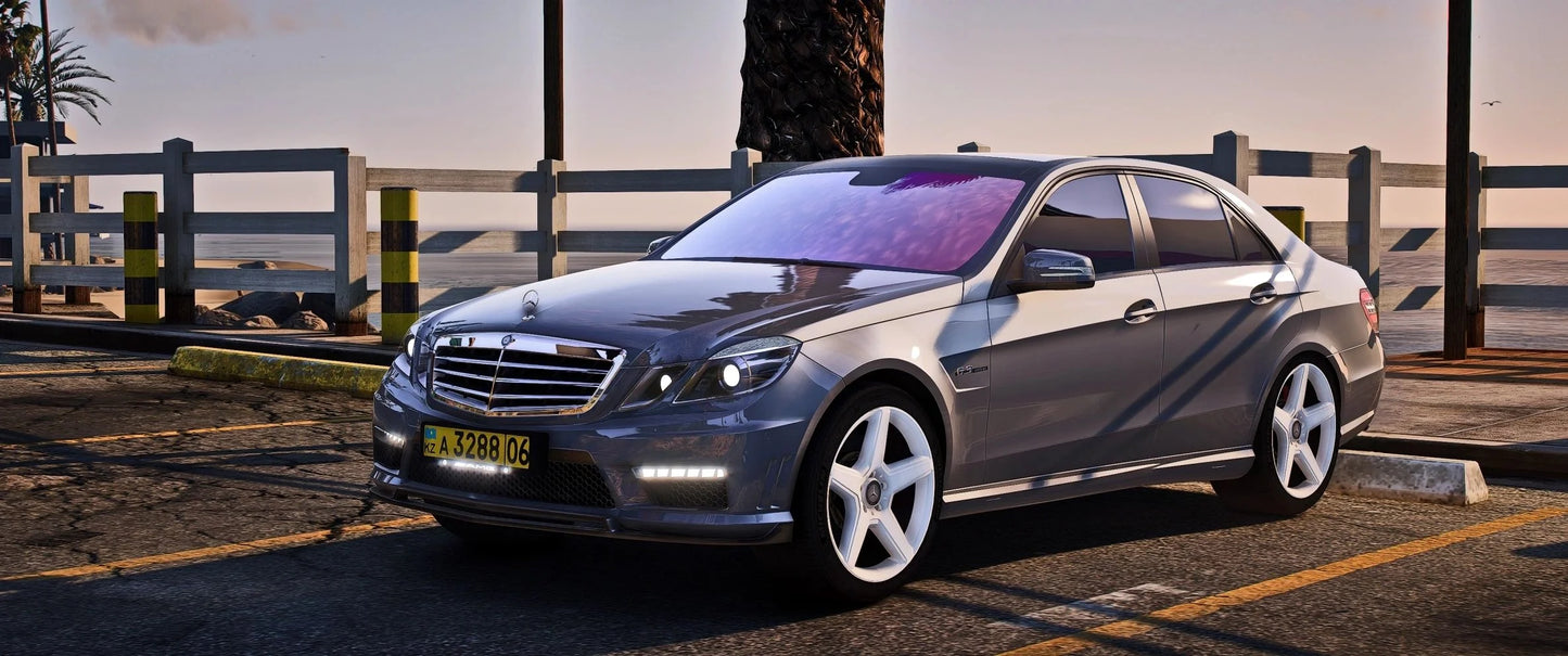 Mercedes E63 w212 2010 | MichDark