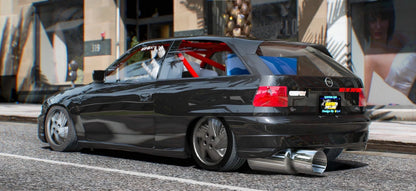 Opel Astra GSI 16v | Soldier