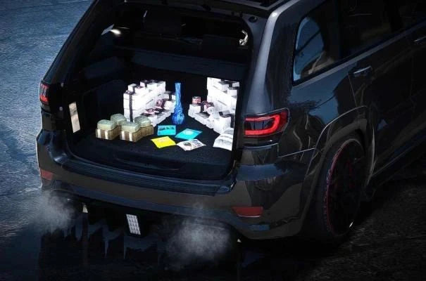 Smokers Heaven Jeep Trackhawk 426 (Animated Windows) | FB Customs