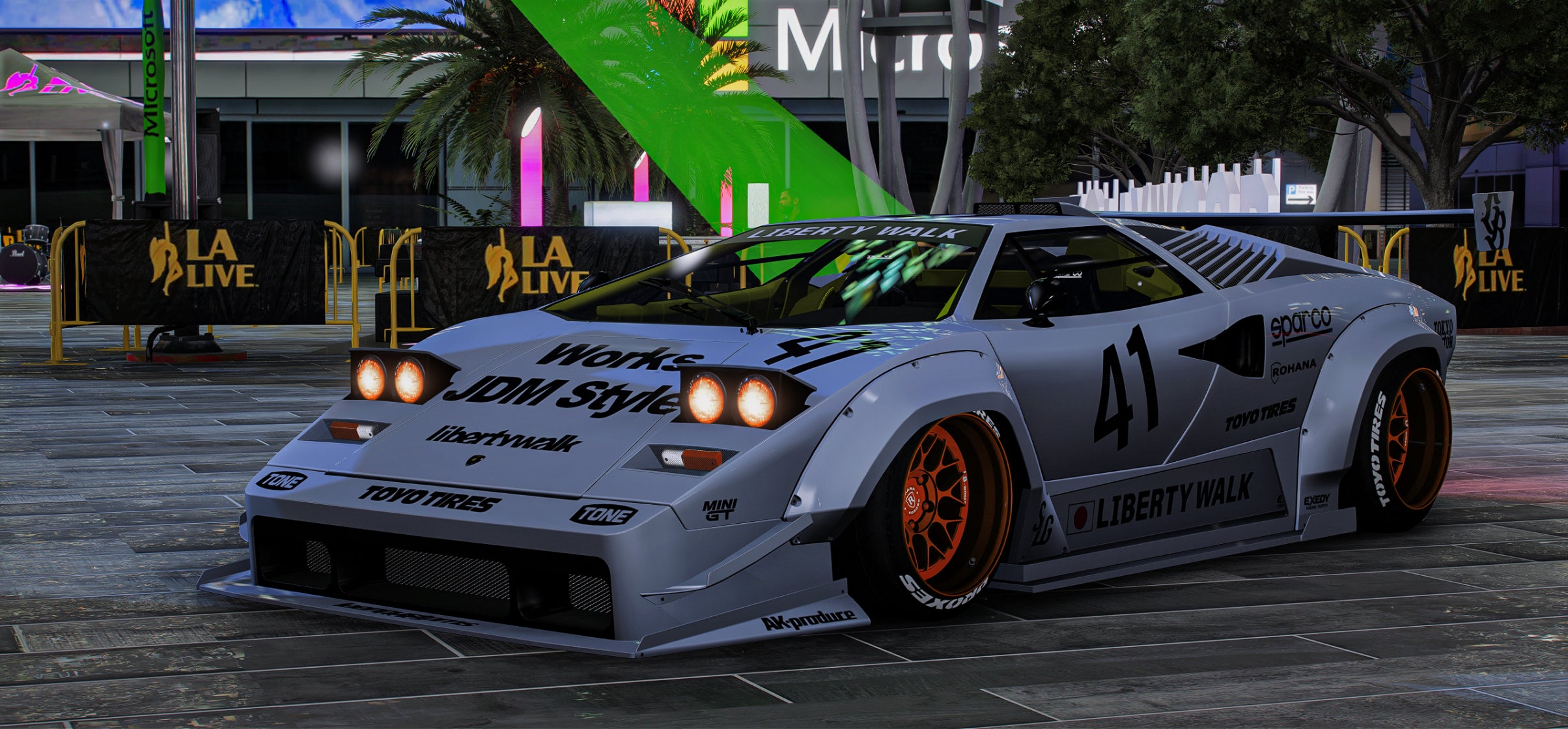 Selected Variant Image